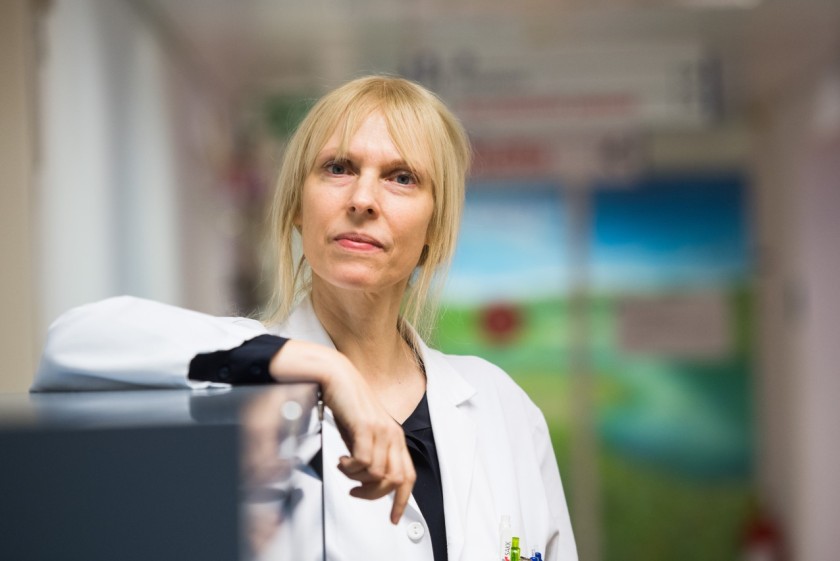 Silke Gillessen Sommer ist Leiterin der medizinischen Onkologie und medizinische und wissenschaftliche Direktorin des IOSI. Ausserdem ist sie Dozentin an der Universität der italienischen Schweiz (© Foto Ti-Press)