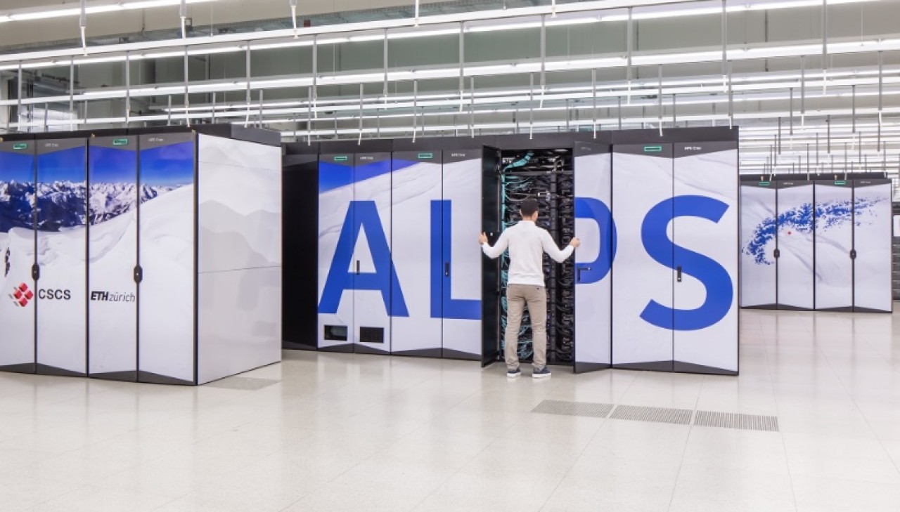 Il supercomputer Alps nella sede del Centro Svizzero di Calcolo Scientifico a Lugano, in via Trevano (foto di Marco Abram - CSCS) Il supercomputer Alps nella sede del Centro Svizzero di Calcolo Scientifico a Lugano, in via Trevano (foto di Marco Abram - CSCS)